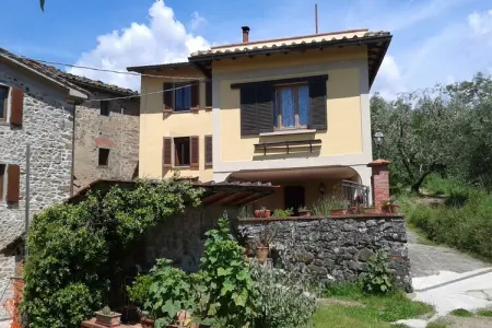 Location Villa à Marliana 6 personnes
