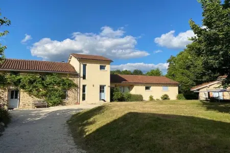 Location Gîte à Saint Léonard de Noblat 12 personnes