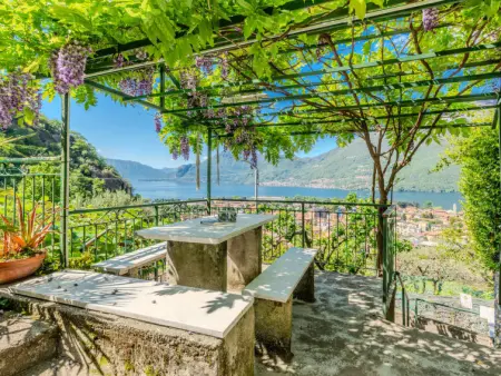 Location Maison à Dervio 8 personnes