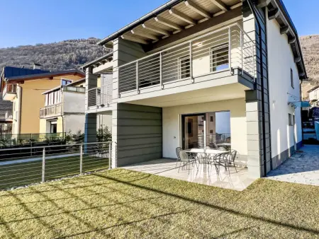 Location Maison à Valtellina 8 personnes