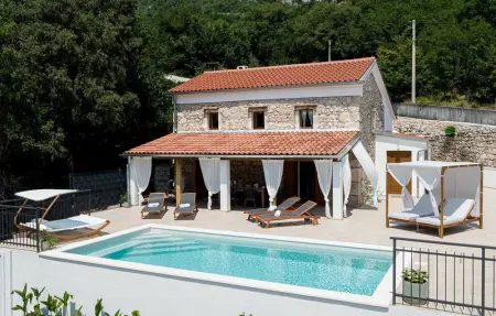 Location Maison à Bribir 6 personnes