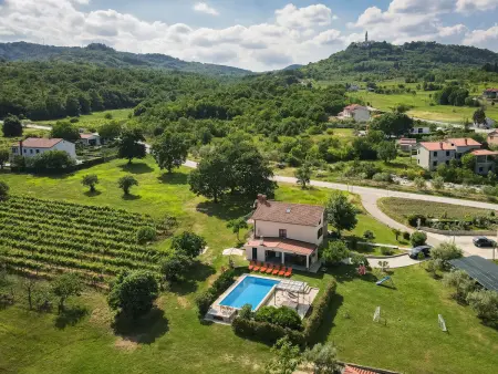 Location Maison à Pićan 10 personnes