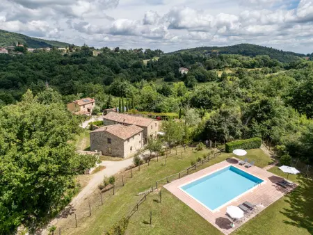 Location Gîte à Travale 4 personnes