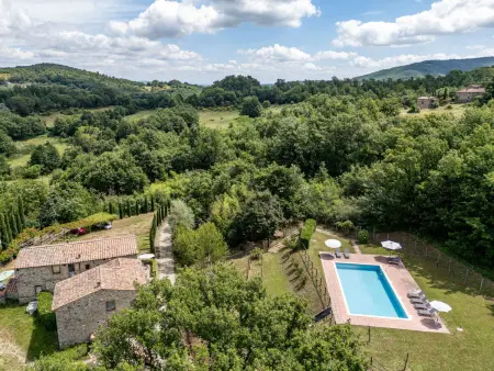 Location Gîte à Travale 6 personnes