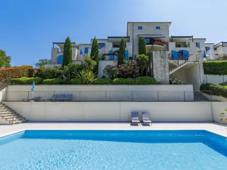 Location Maison à Buje 6 personnes