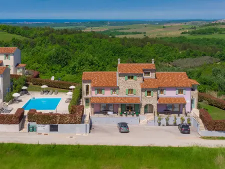 Location Maison à Buje 6 personnes