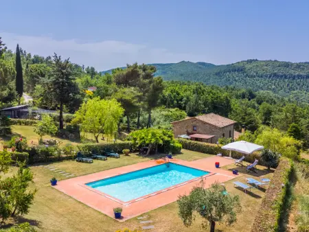 Location Maison à Castelnuovo Val Cecina 12 personnes