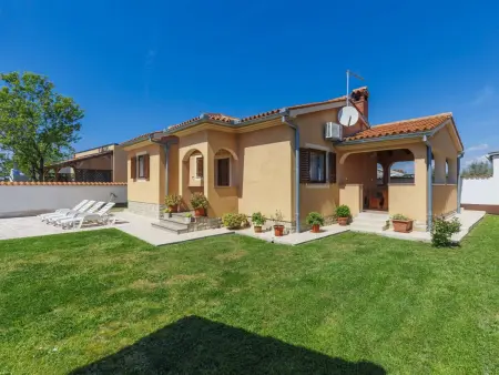 Location Maison à Pula 5 personnes