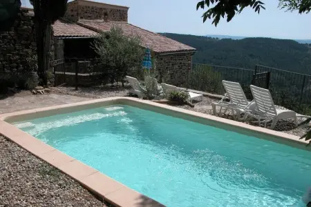 Location Maison à Chassiers 4 personnes