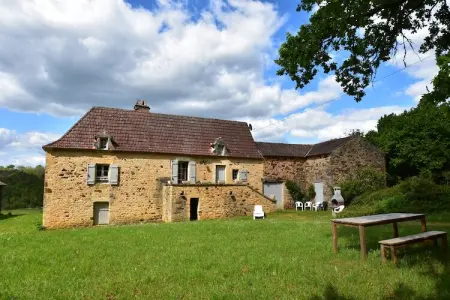 Location Maison à Villefranche Du Périgord 9 personnes