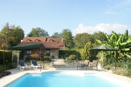 Location Maison à Montcléra 5 personnes
