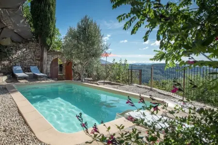 Location Maison à Chassiers 6 personnes