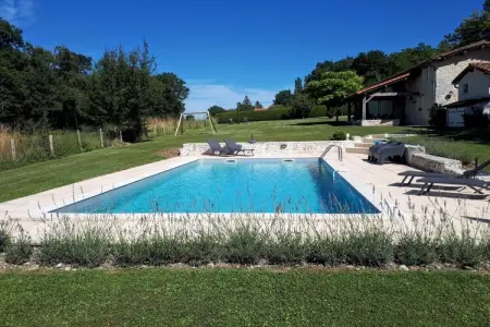 Location Maison à Verteillac, (A Briancon) 6 personnes