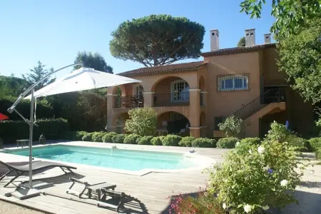Location Maison à Saint Tropez 5 personnes