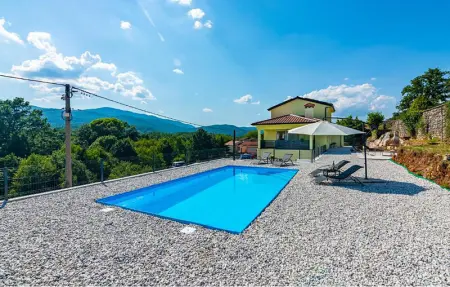 Location Maison à Matulji 5 personnes