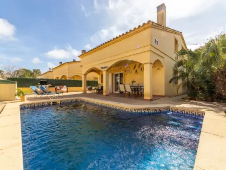 Location Maison à Deltebre 11 personnes