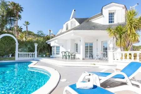 Location Villa à Blanes 9 personnes