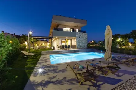 Location Villa à Marcana 8 personnes