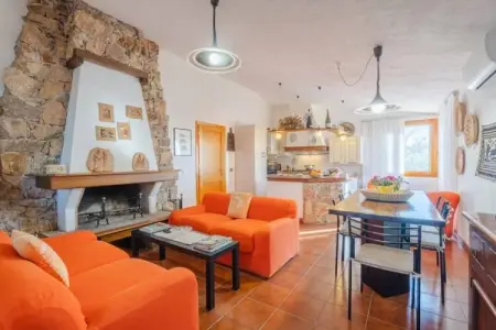 Location Maison à Isola Rossa 6 personnes