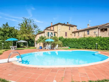 Location Gîte à Sovicille 4 personnes