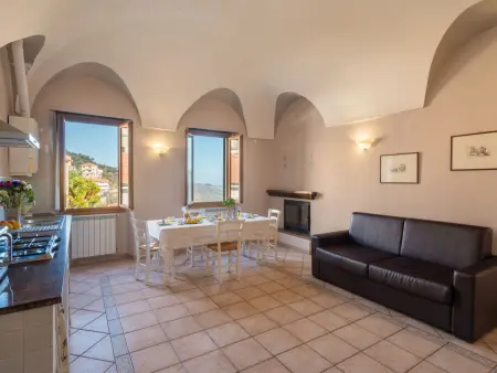 Location Maison à Pietrabruna 8 personnes