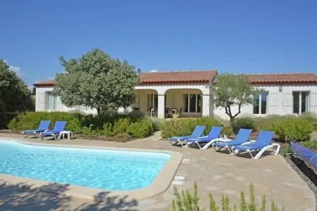 Location Villa à Escales 8 personnes