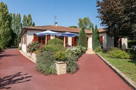 Location Villa à Pineuilh 8 personnes