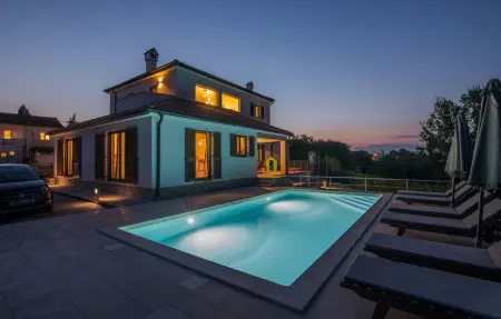 Location Maison à Krk 8 personnes