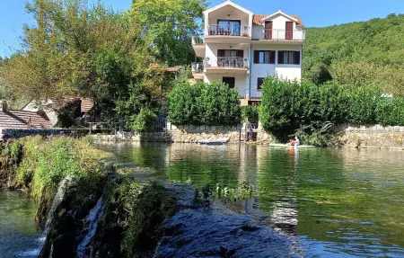 Location Maison à Grab 10 personnes