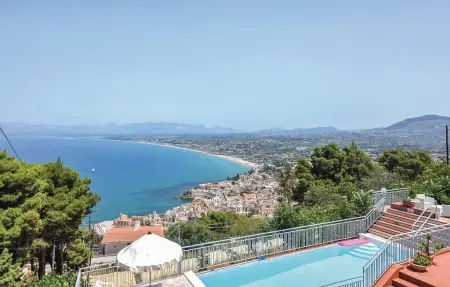 Location Maison à C.del Golfo (TP) 10 personnes