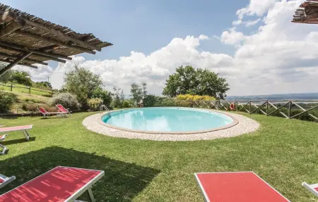 Location Maison à Lugnano in Teverina 12 personnes