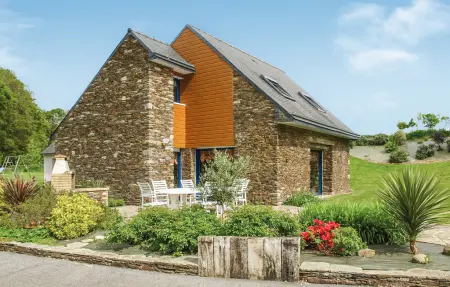 Location Maison à St Martin des Pres 8 personnes