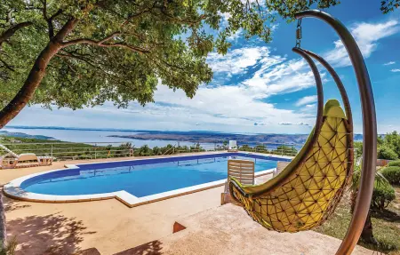 Location Maison à Jablanac 14 personnes