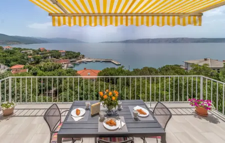 Location Maison à Novi Vinodolski 11 personnes