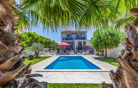 Location Maison à Volme 10 personnes