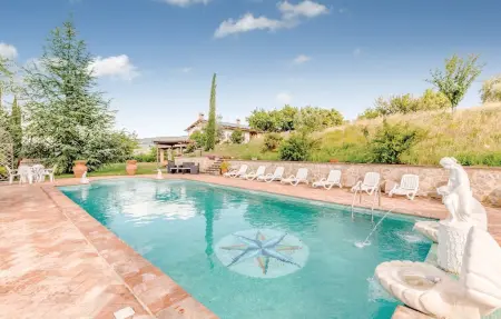 Location Maison à Castel del Piano GR 10 personnes