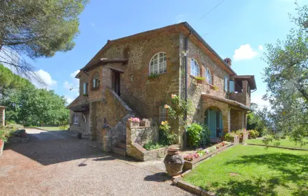 Location Maison à Monte San Savino AR 8 personnes