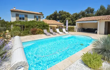 Location Maison à Eygalières 9 personnes