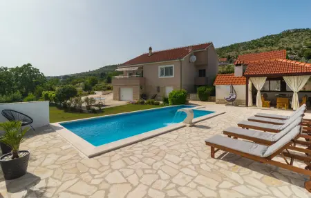 Location Maison à Brstanovo 8 personnes