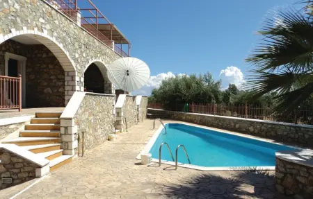 Location Maison à Paralio Astros 6 personnes