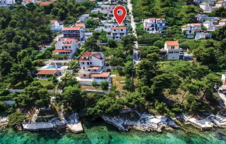 Location Maison à Okrug Donji 12 personnes