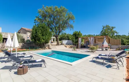 Location Maison à Labin 4 personnes