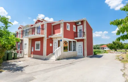 Location Maison à Trilj 14 personnes