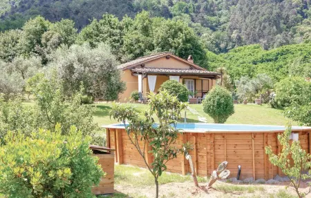 Location Maison à Montuolo LU 6 personnes