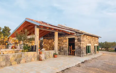 Location Maison à Jezera 4 personnes