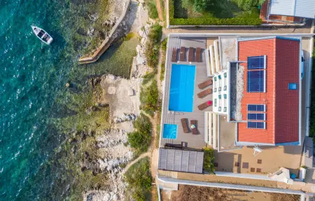 Location Maison à Kozino 12 personnes