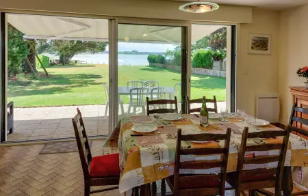 Location Maison à Locoal Mendon 8 personnes