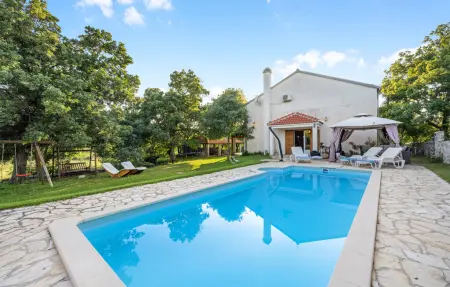 Location Maison à Lozovac 10 personnes