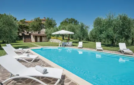 Location Maison à Avigliano Umbro TR 11 personnes