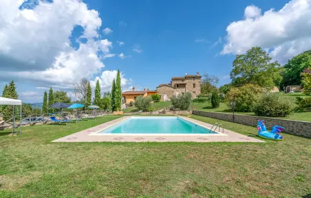 Location Maison à Città´di Castello  PG  29 personnes